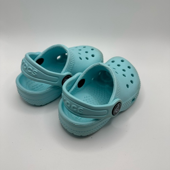 Crocs - Picture 2 of 4